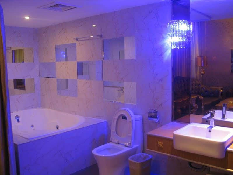 Kapok Hotel Zhuhai Exterior photo